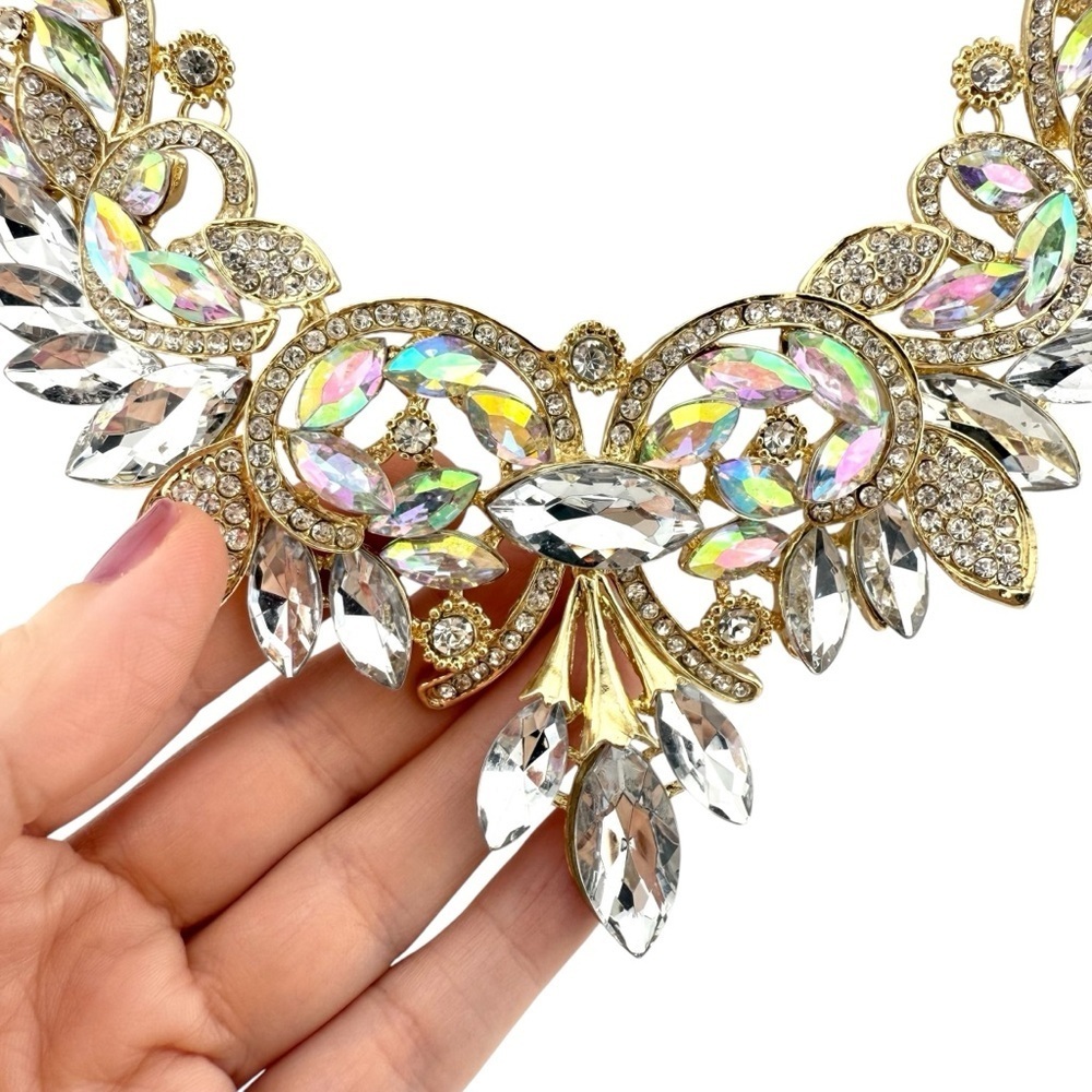 Elegant Iridescent Gold Tone Crystal Statement Necklace - Picture 9 of 12
